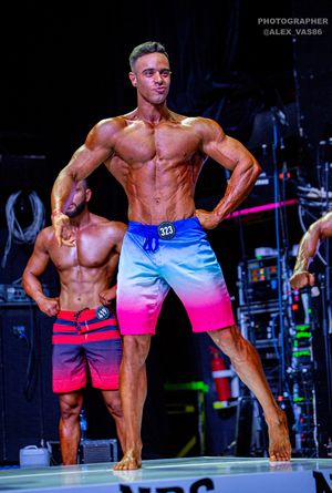 MEN‘S PHYSIQUE НОВИЧКИ